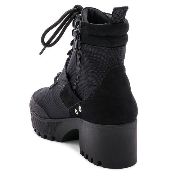 Steve Madden 7 Black Combat Boots Platform NEW - Picture 2 of 14